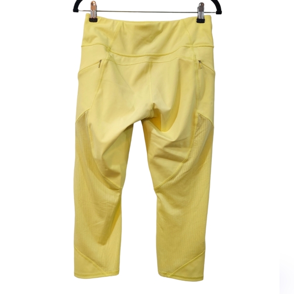 Athleta Mesh Contender Capri Leggings - Picture 7 of 9